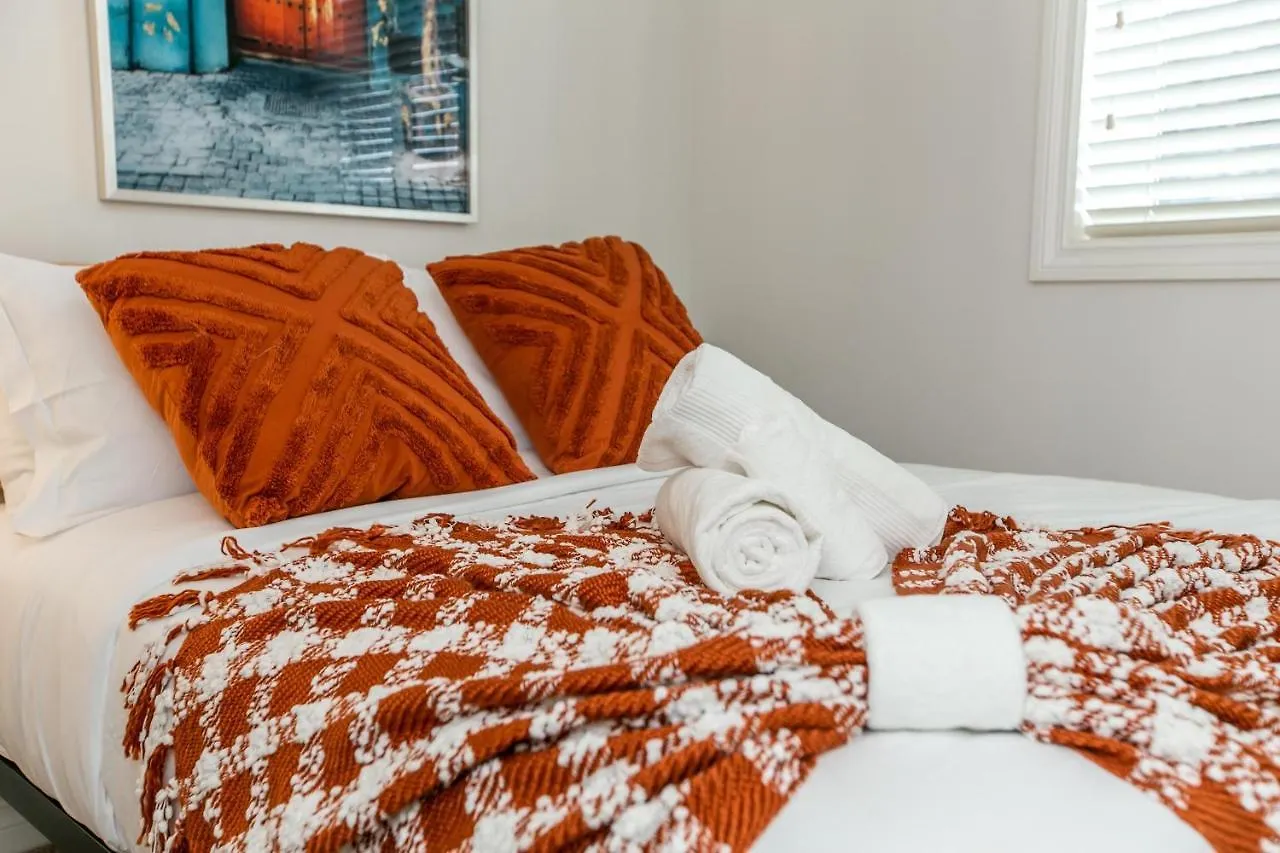 Mediterranean Oasis: King Suite with Jacuzzi & Entertainment Edmonton Canada
